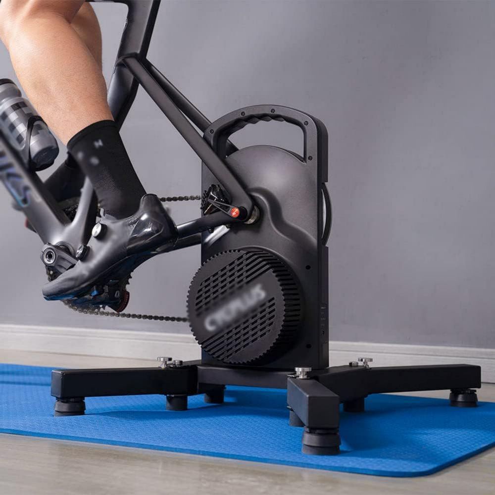 Rullo da Ciclismo Indoor a Trasmissione Diretta, Auto-Compensazione Termica e Regolazione Tensione Cinghia